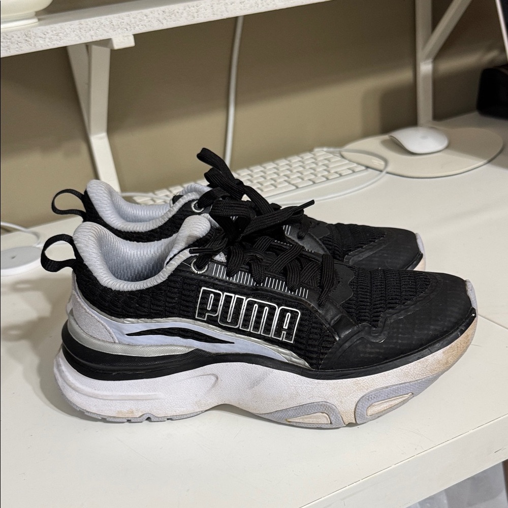 PUMA Black and Gray Athletic Shoes
